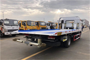 张坊汽车救援补胎