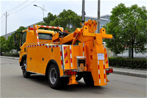 张坊高速路拖车费