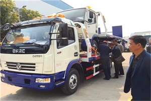 张坊汽车道路救援拖车价格